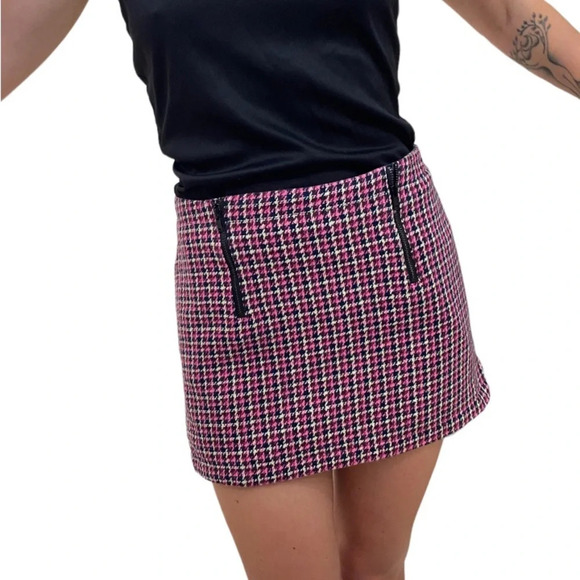 TopShop- Tweed pink and black mini pencil skirt with zippers. US size 0 or 2. - Picture 1 of 4